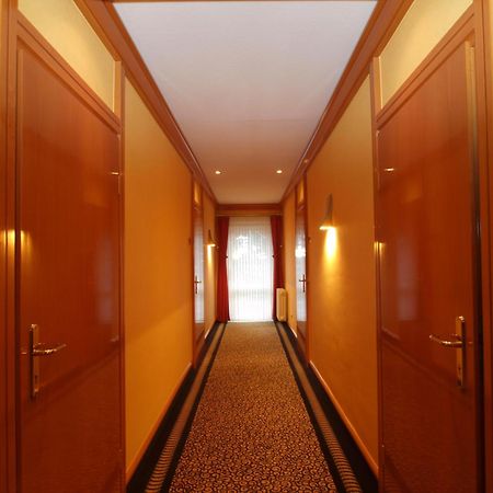 Hotel Matthias Gnarrenburg Экстерьер фото