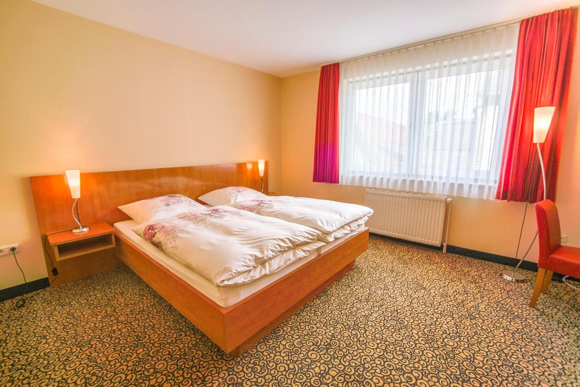 Hotel Matthias Gnarrenburg Номер фото