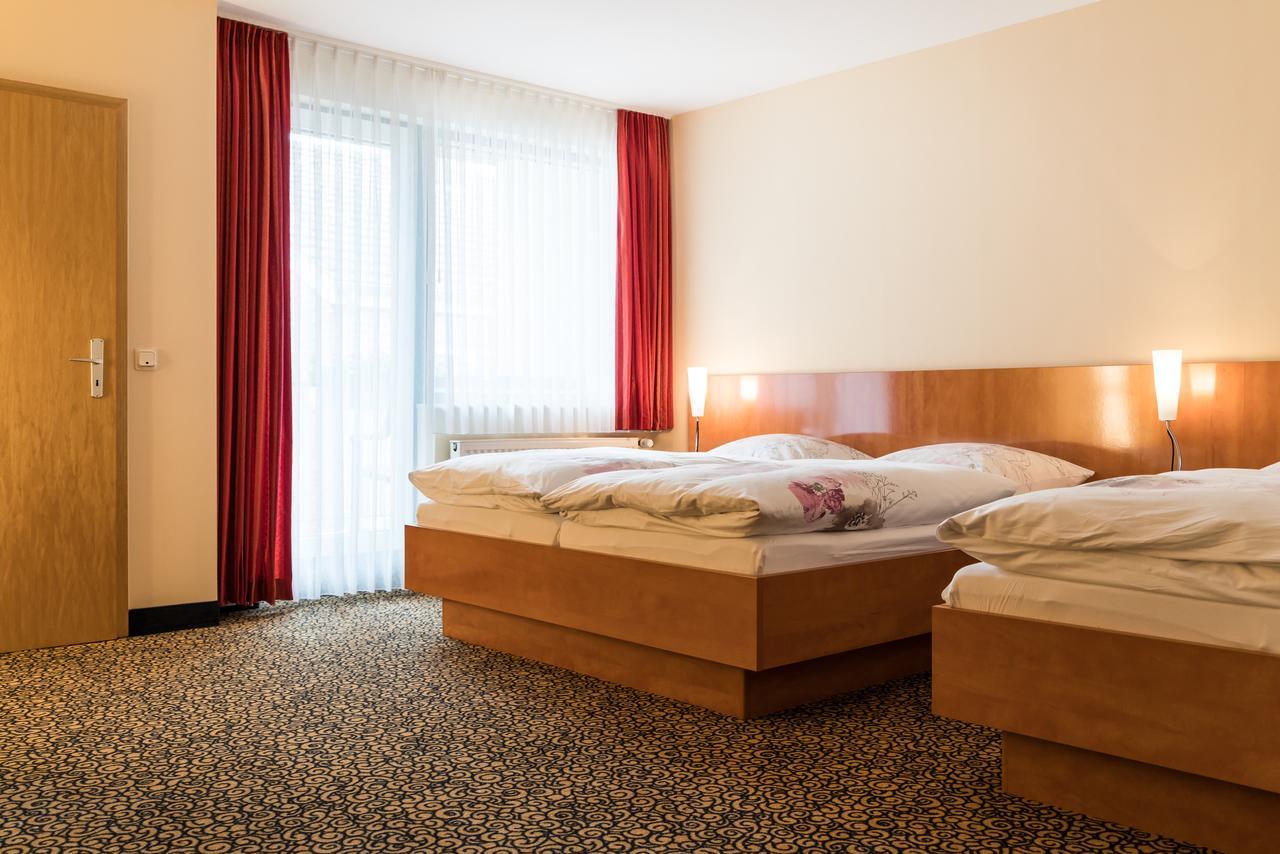 Hotel Matthias Gnarrenburg Экстерьер фото